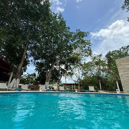 R Las Chulas Puerto Morelos Buitenkant foto
